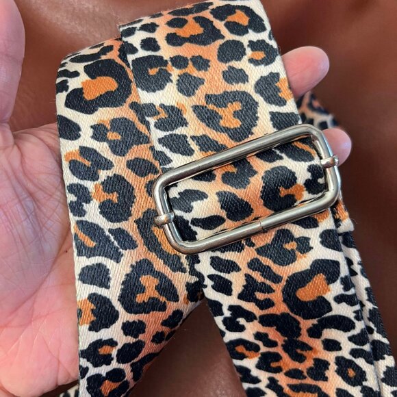 COCO + CARMEN Brown Leather Bag / Tiger Strap/ Bohemian Style - Picture 7 of 12